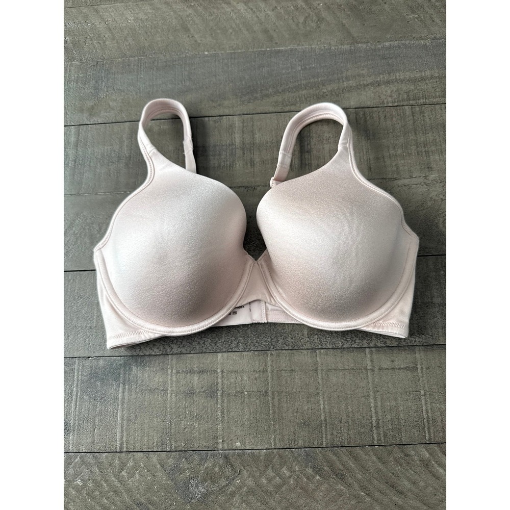 Vanity Fair Women's light pink underwire bra size 34DD
